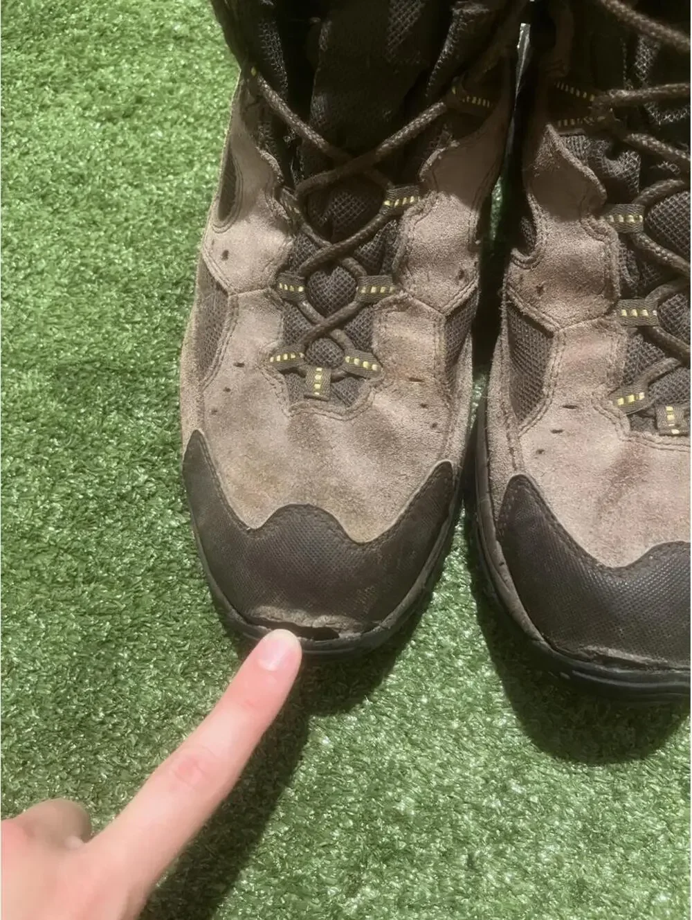 Columbia Brown Hiking Boots (B13444-231) Size US 10.5 Outdoor Trail Shoes